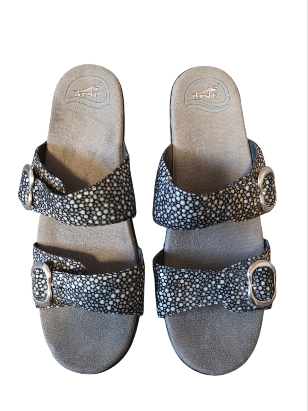 Dansko Sophie Black Shagreen Buckle Metallic Leather Wedge Sandals 41 10.5-11 - Picture 5 of 12